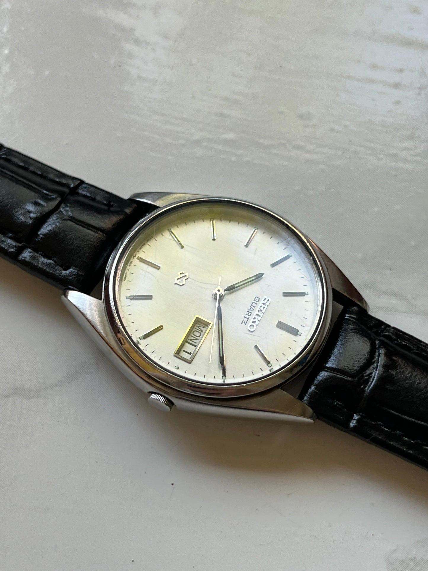 Seiko SQ Quartz 5Y23-8A11