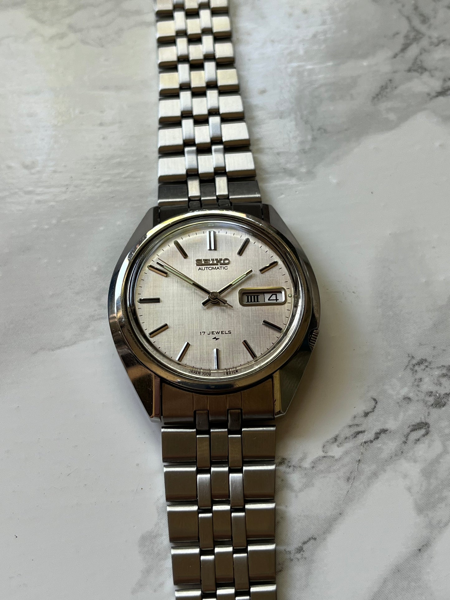 Seiko Automatic Linen Dial 7009-8270-P