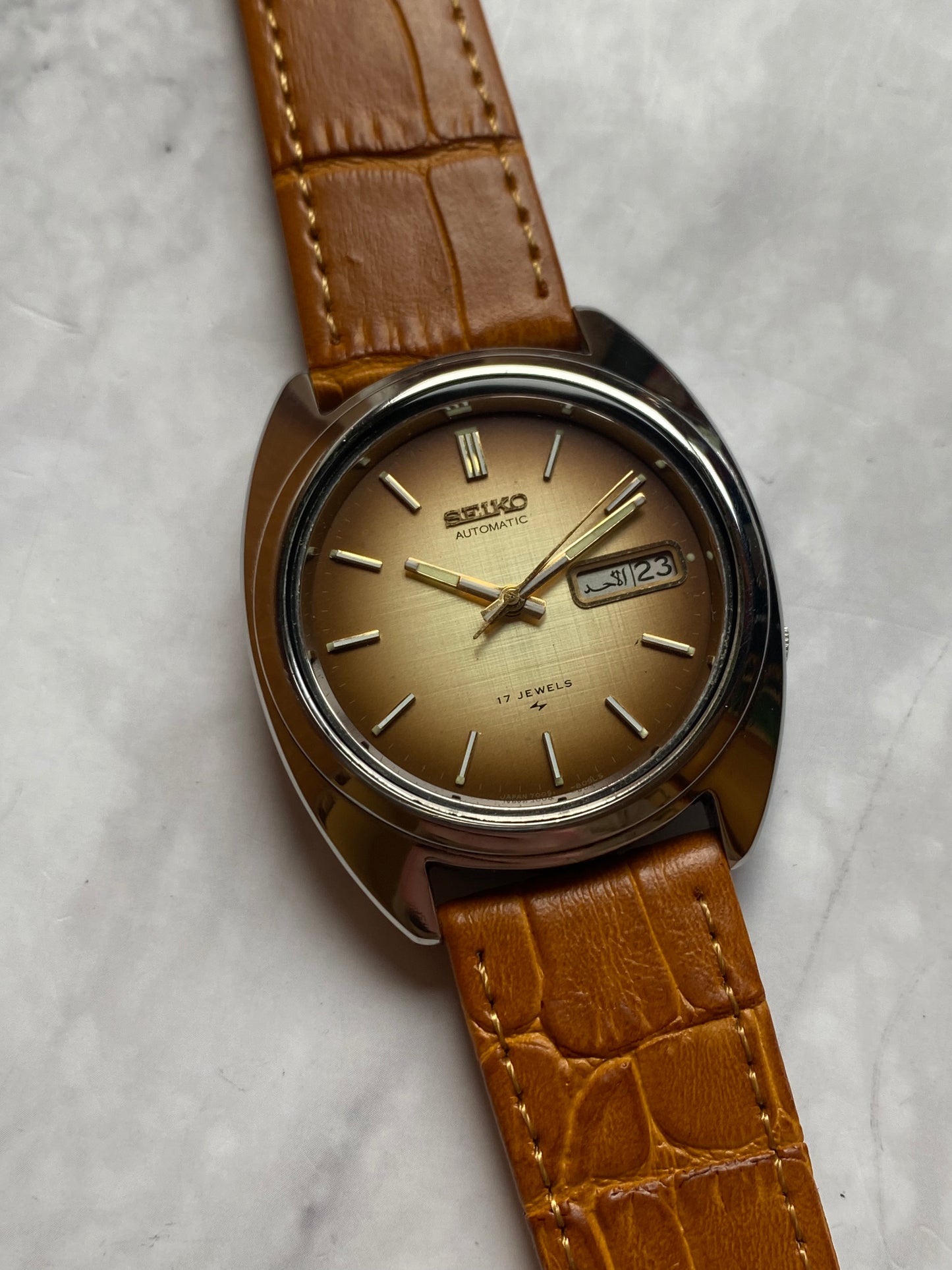 Seiko Automatic Linen Dial Arabic Day-Date