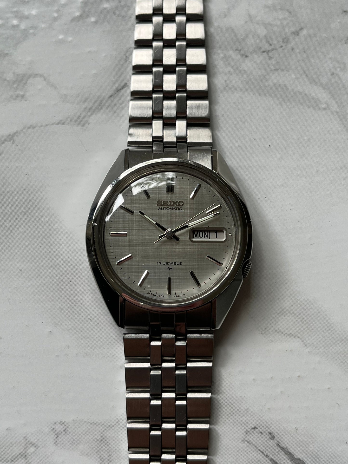 Seiko Automatic Day-Date Linen Dial 7009-8270-P