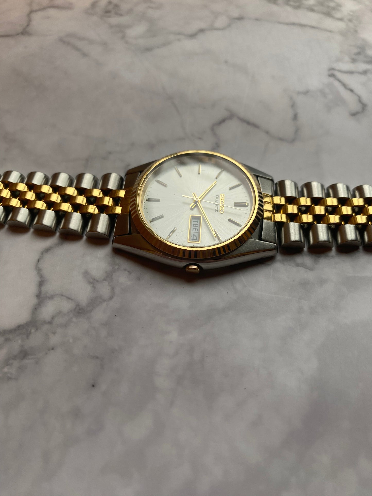 Seiko Quartz “Datejust” 7N43-8110