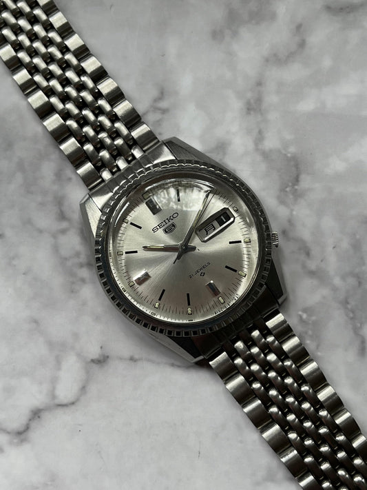 Seiko 5 Automatic Ultra Rare Japanese Day-Date