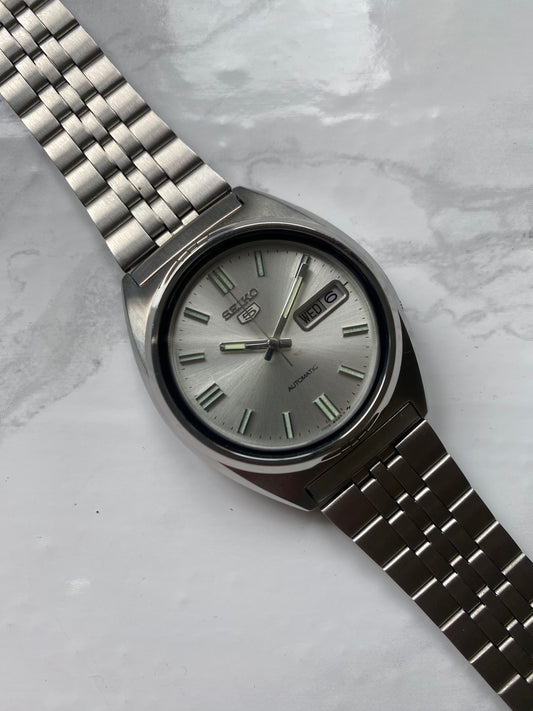 Seiko 5 Automatic 7009-8331