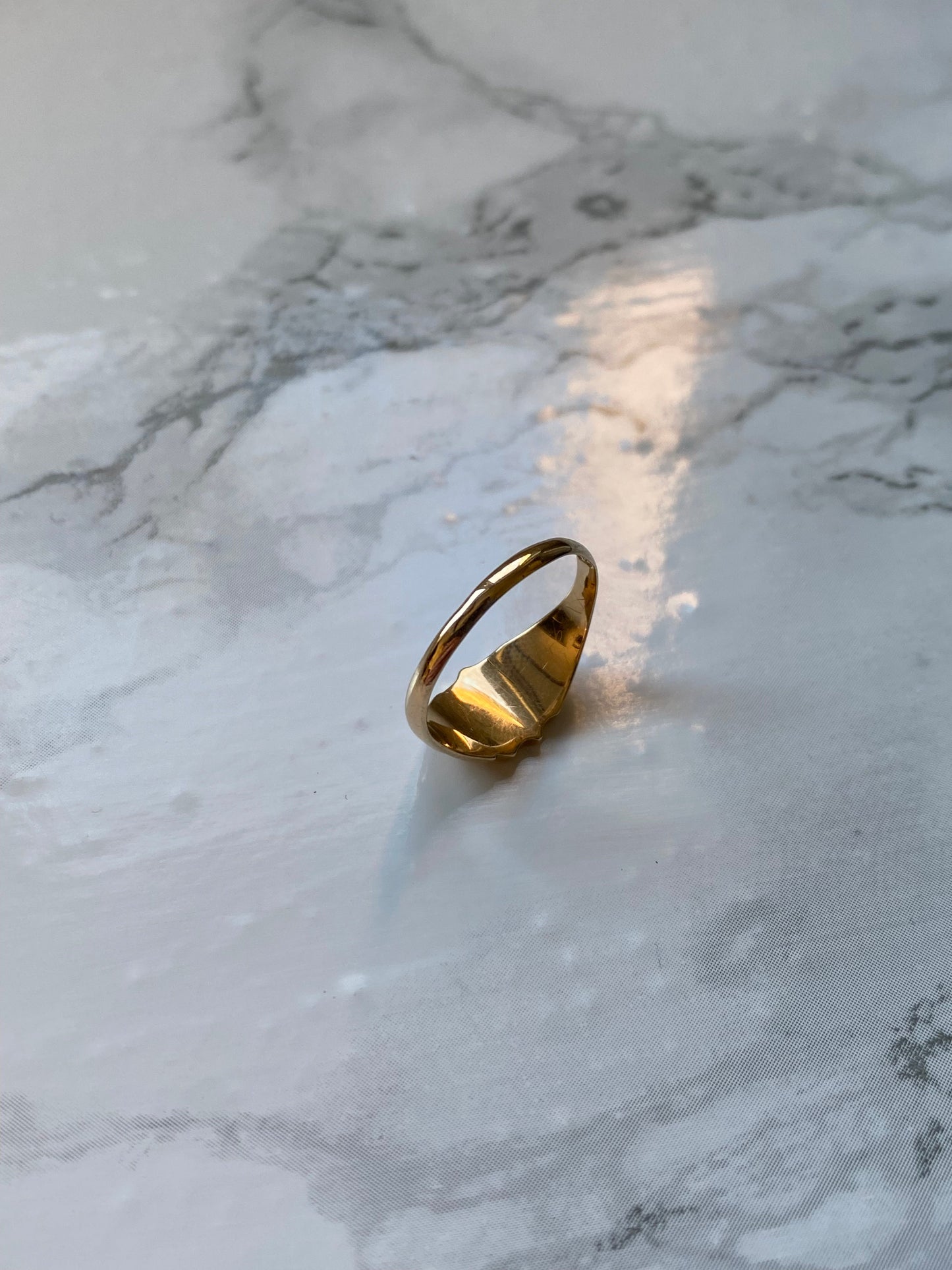 Vintage 18ct Gold Signet Ring