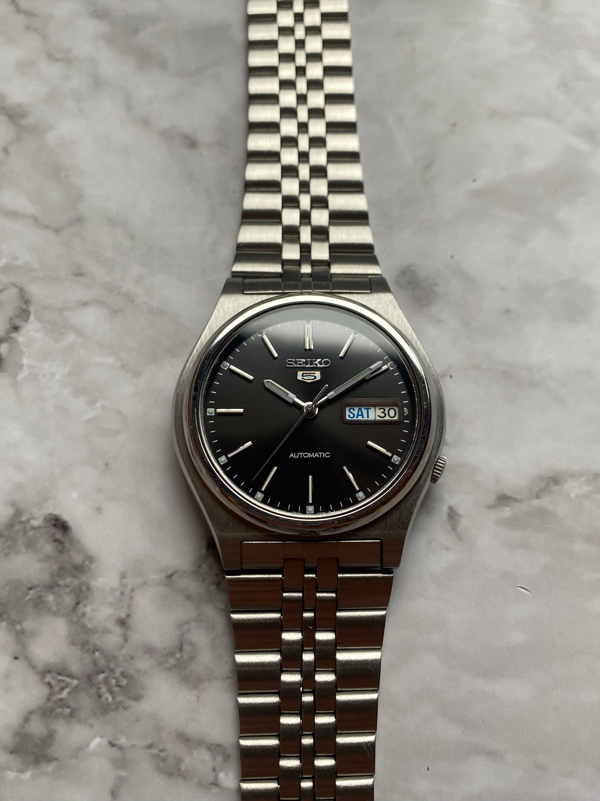 Seiko 5 Automatic Day-Date – The Wrist Watcher